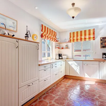 Haus Ahlbeck 제바트헤링스도르프