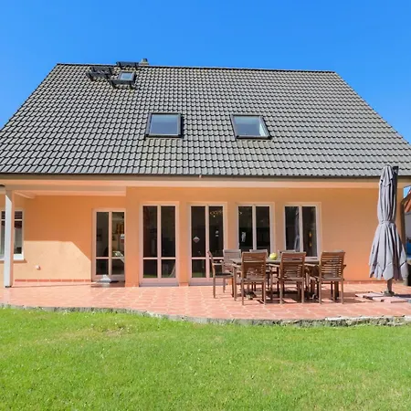 Haus Ahlbeck * 제바트헤링스도르프